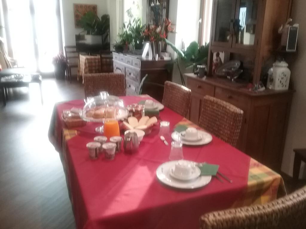 Isera B&B Le Tre Chiavi المظهر الخارجي الصورة